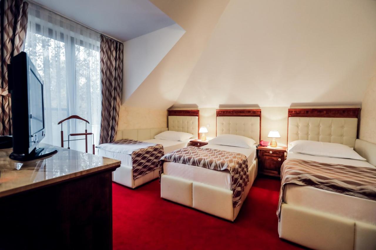 Hotel Dunav Ilok Ngoại thất bức ảnh