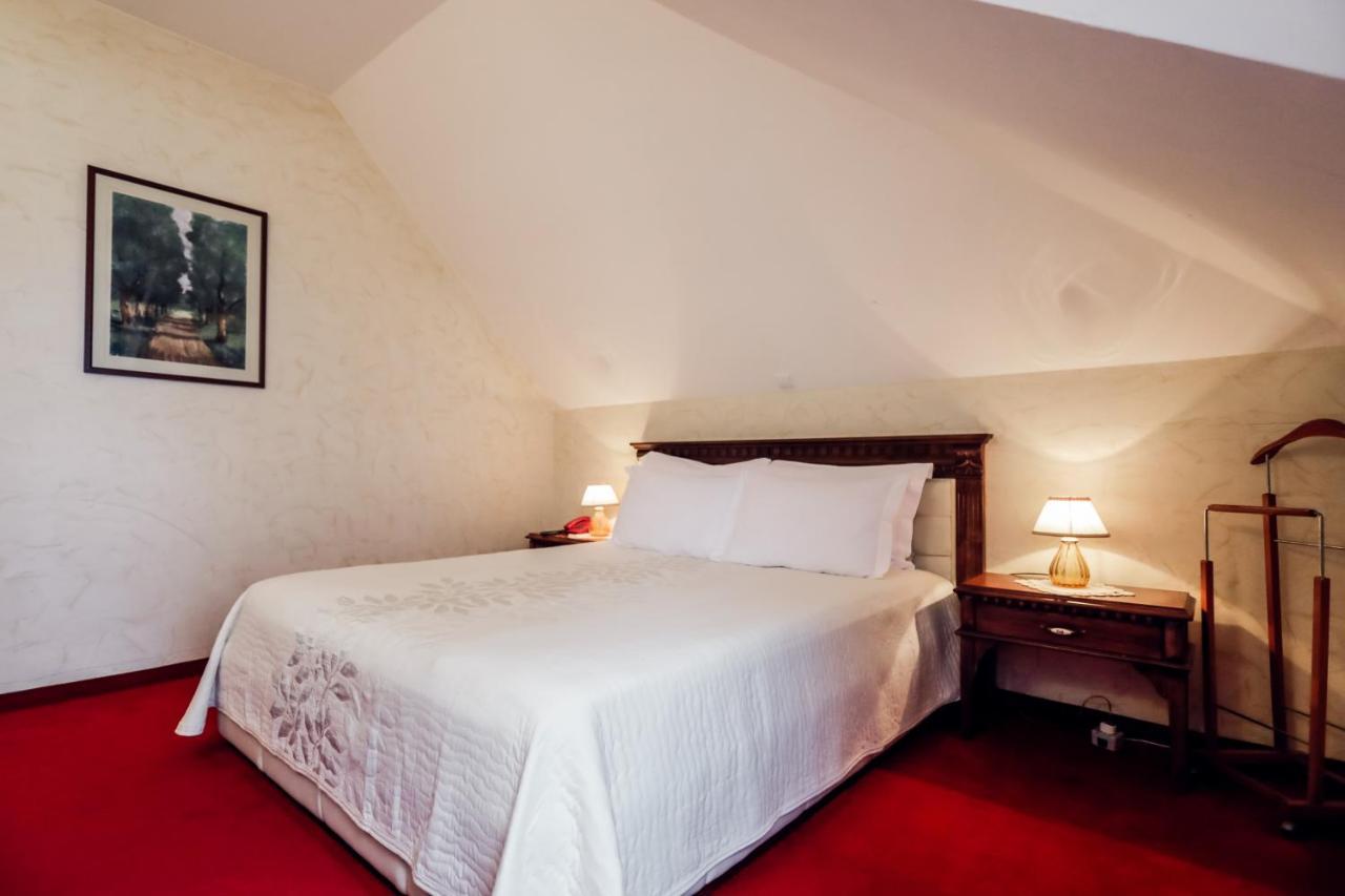 Hotel Dunav Ilok Ngoại thất bức ảnh