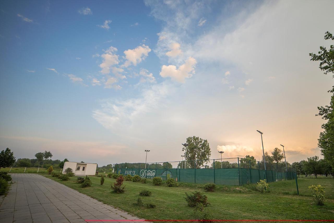 Hotel Dunav Ilok Ngoại thất bức ảnh